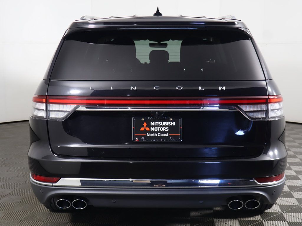 Used 2021 Lincoln Aviator Reserve w/ Elements Package Plus AWD/4WD image 17
