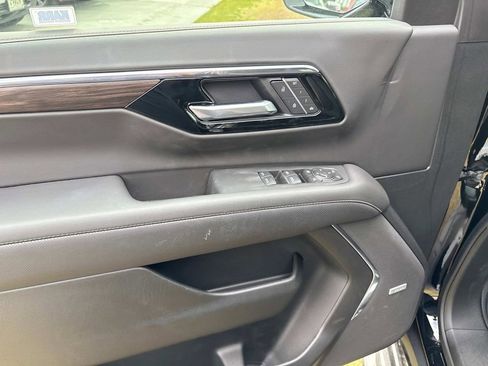 New 2025 Chevrolet Tahoe Premier image 16