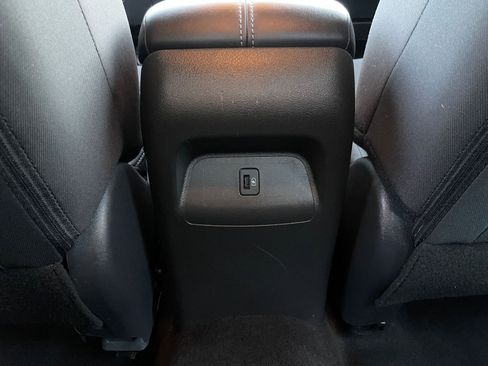 Used 2025 Nissan Sentra SV image 25