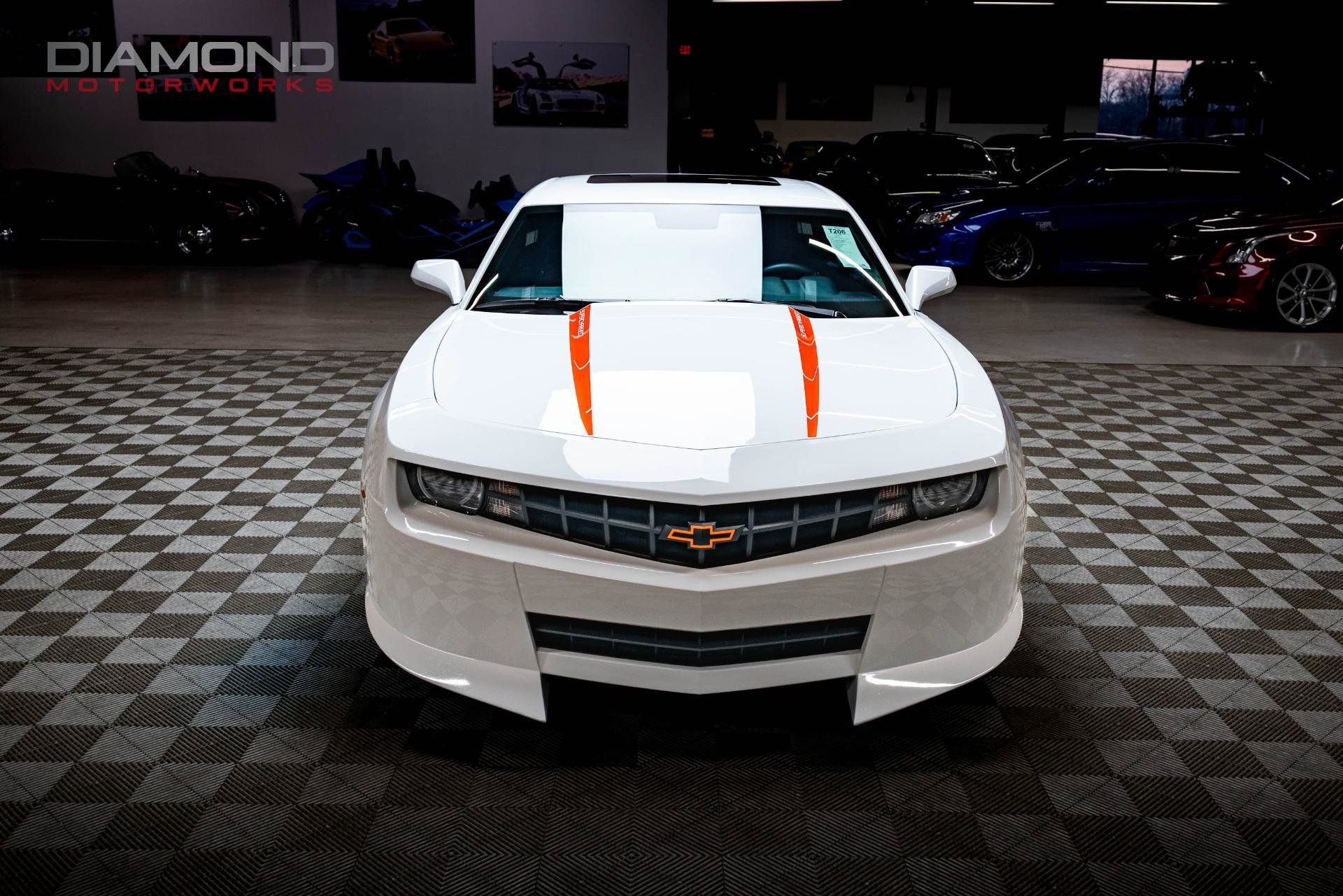 Used 2010 Chevrolet Camaro SS w/ LPO, Ground Effects Package RWD image 29