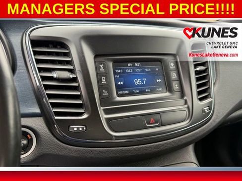 Used 2016 Chrysler 200 S AWD/4WD image 25