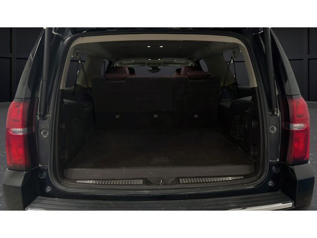 Used 2019 Chevrolet Suburban Premier AWD/4WD image 27