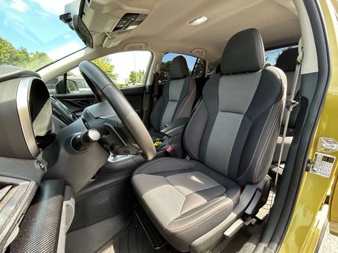 Used 2023 Subaru Crosstrek 2.0i Premium image 29