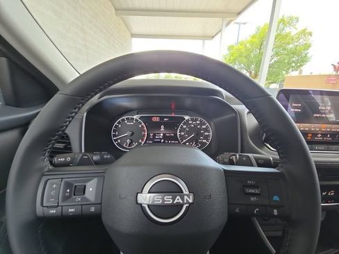 New 2026 Nissan Rogue SV FWD image 25