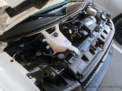 Used 2019 Chevrolet Express 3500 w/ Power Convenience Package RWD image 35