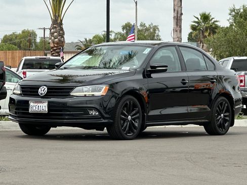 Used 2018 Volkswagen Jetta Sport FWD image 8