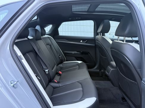 Used 2025 Kia K5 GT-Line w/ GT-Line Premium Package image 6