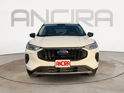 Used 2025 Ford Escape Active FWD image 3
