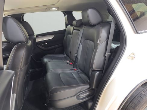 Used 2025 MAZDA CX-70 Plug-In Hybrid w/ Premium Pkg AWD/4WD image 15