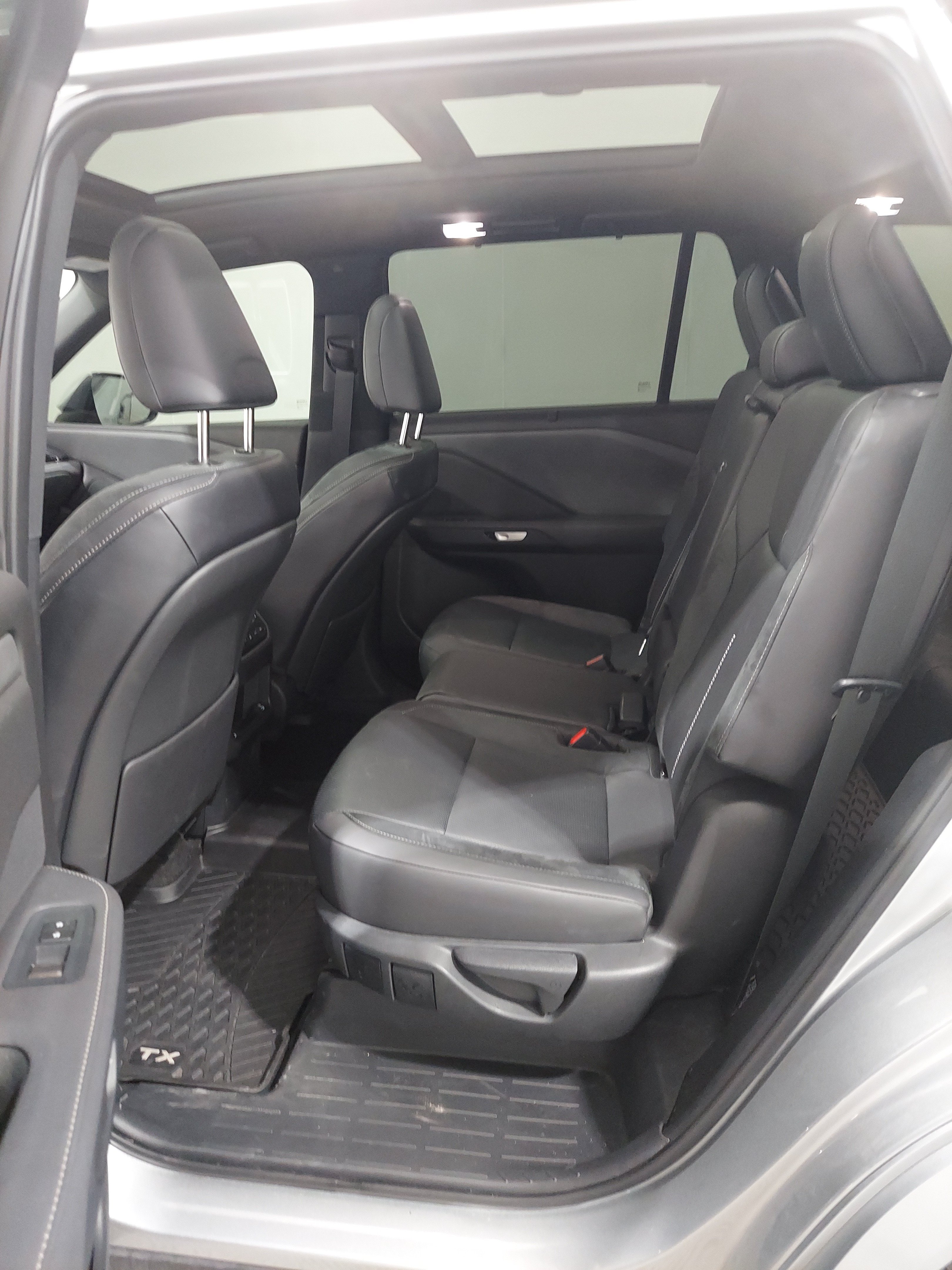 Used 2024 Lexus TX 350 AWD image 11