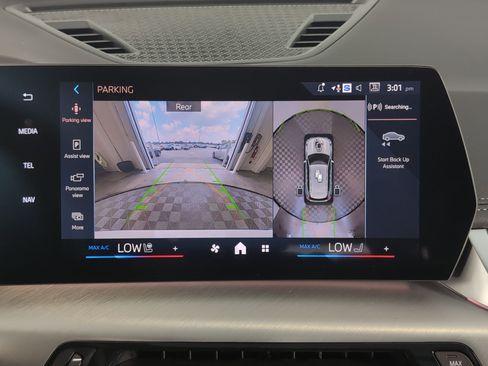 Used 2026 BMW X1 xDrive28i w/ Technology Package image 25