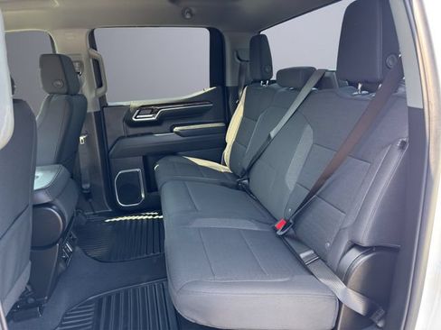 Used 2026 GMC Sierra 1500 SLE RWD image 22