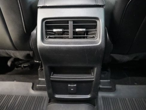 Used 2019 Ford Edge SEL w/ Equipment Group 201A AWD/4WD image 29