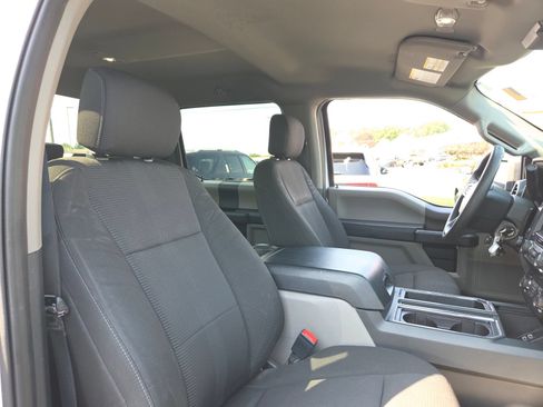Used 2019 Ford F150 XL w/ Equipment Group 101A Mid AWD/4WD image 42