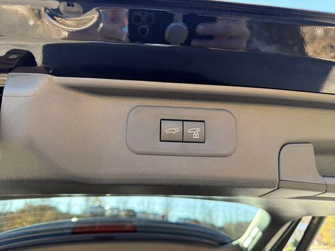 Used 2026 Toyota Grand Highlander XLE image 19