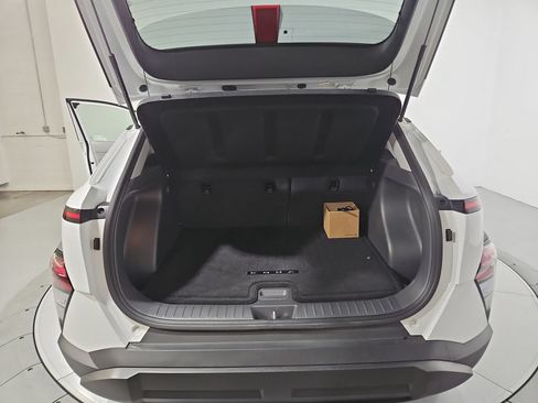 Certified 2025 Hyundai Kona SEL AWD/4WD image 23