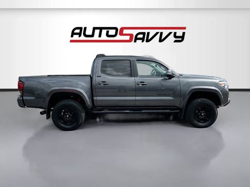Used 2021 Toyota Tacoma SR5 w/ Technology Package AWD/4WD image 8