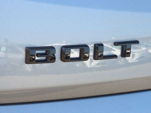 New 2027 Chevrolet Bolt LT FWD image 9