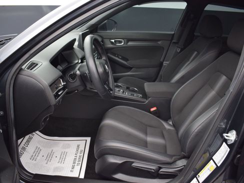 Used 2024 Honda Civic Sport image 13