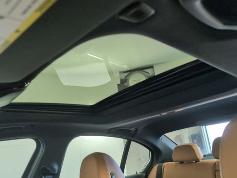 Used 2026 BMW 330i Sedan w/ Convenience Package image 12