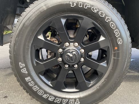 Used 2024 RAM 2500 Laramie w/ Night Edition image 41