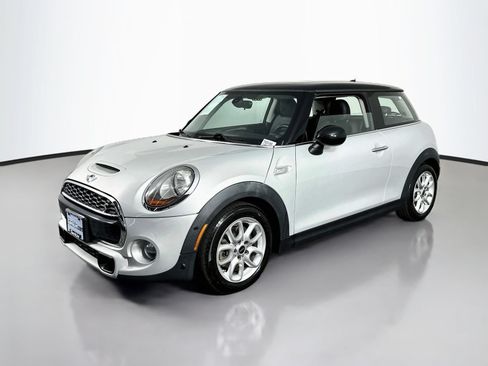 Used 2015 MINI Cooper S FWD image 3
