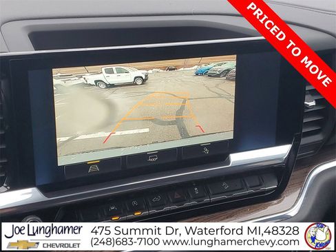 Certified 2024 Chevrolet Silverado 1500 LT Trail Boss w/ Convenience Package II image 15