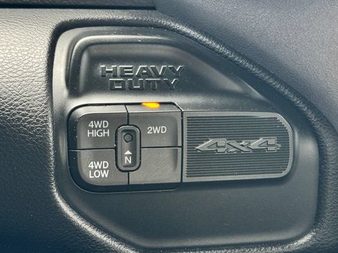 Used 2023 RAM 2500 Big Horn w/ Level 1 Equipment Group AWD/4WD image 28