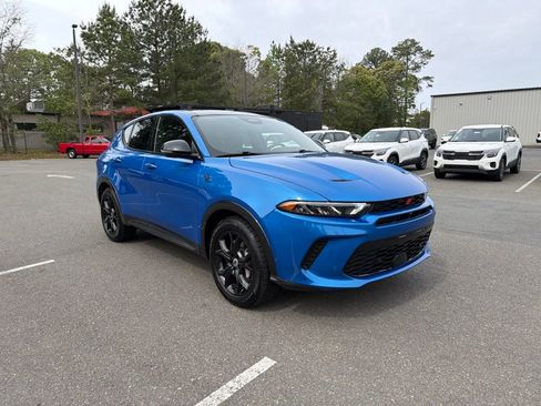 Used 2024 Dodge Hornet R/T Plus w/ Tech Pack Plus w/o Parking AWD/4WD image 3