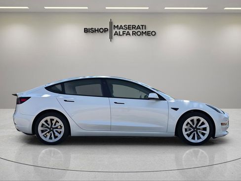 Used 2023 Tesla Model 3 Standard Range image 7