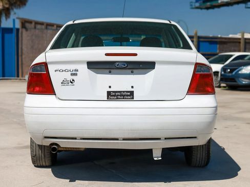 Used 2007 Ford Focus SE image 5