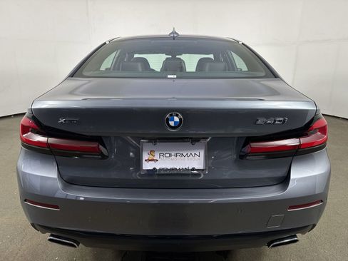 Used 2022 BMW 540i xDrive w/ Premium Package image 32