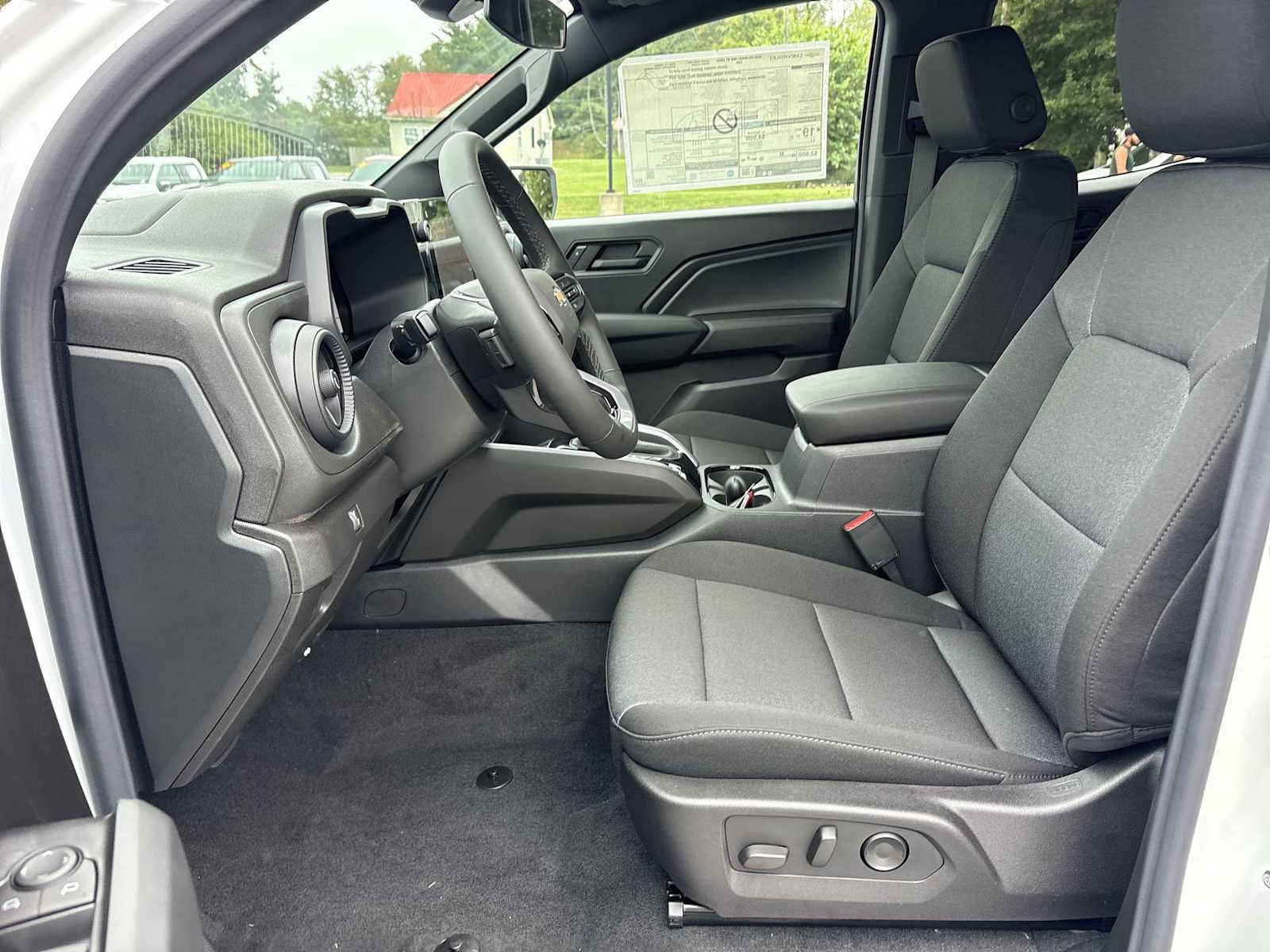 New 2026 Chevrolet Colorado W/T w/ WT Custom Package AWD/4WD image 19