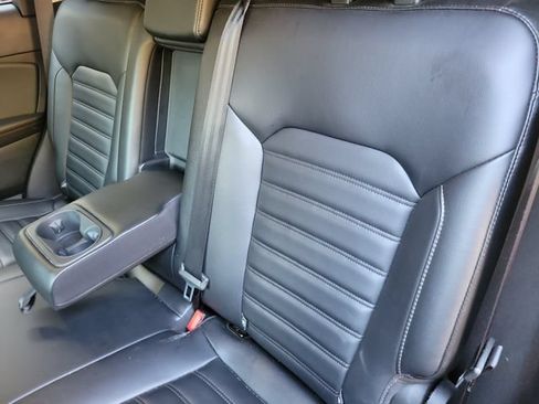 Used 2024 Ford Edge SEL AWD/4WD image 17