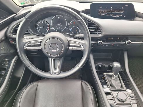Used 2023 MAZDA MAZDA3 Hatchback w/Premium Plus Pkg image 21
