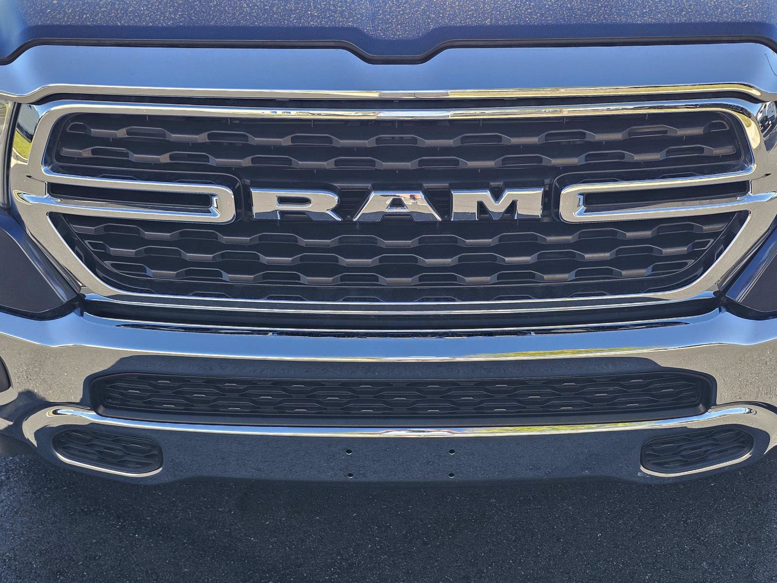 Used 2023 RAM 1500 Big Horn AWD/4WD image 4