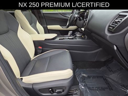 Used 2023 Lexus NX 250 FWD image 10