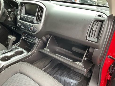 Used 2016 Chevrolet Colorado LT RWD image 43