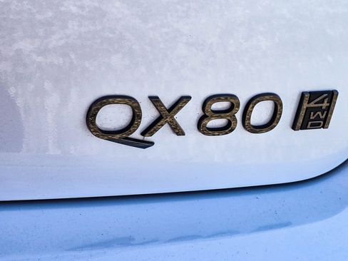 Used 2025 INFINITI QX80 Autograph image 11