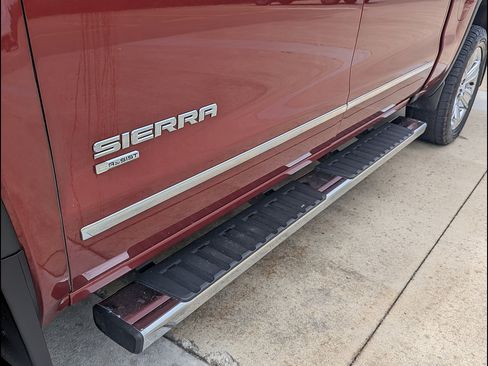 Used 2018 GMC Sierra 1500 SLT AWD/4WD image 14