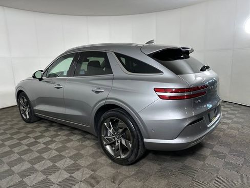 Used 2023 Genesis Electrified GV70 AWD/4WD image 5