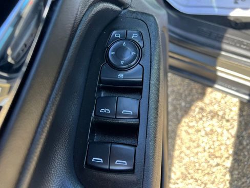 Used 2024 Chevrolet Equinox LT w/ LPO, Floor Liner Package FWD image 25