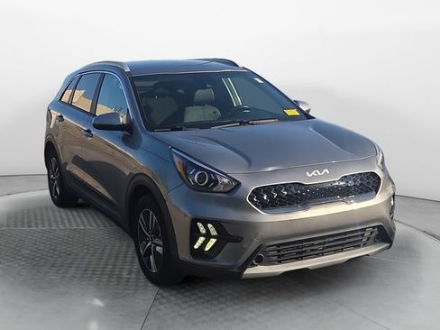 Used 2022 Kia Niro LXS FWD image 7