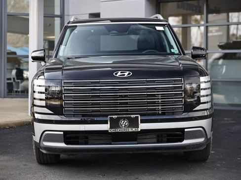 New 2026 Hyundai Palisade Limited AWD/4WD image 2