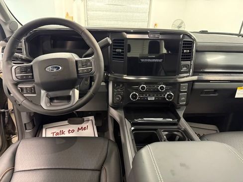 New 2026 Ford F350 4x4 Crew Cab Super Duty image 14
