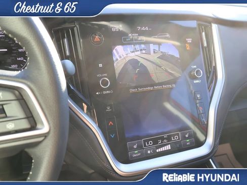Used 2025 Subaru Outback Premium w/ Popular Package #1A AWD/4WD image 35