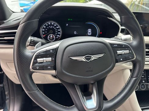 Used 2025 Genesis G70 2.5T AWD/4WD image 29