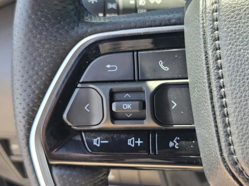 Used 2022 Toyota Tundra Platinum w/ Advanced Package RWD image 24