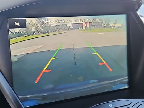 Used 2015 Ford Escape SE w/ Equipment Group 201A image 28