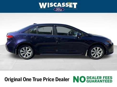 Used 2024 Toyota Corolla LE image 6